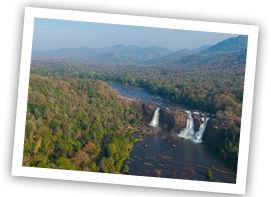 /images/destination/day-3_athirapilly-waterfalls_1.png
