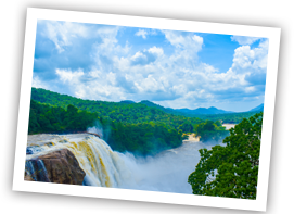 /images/destination/day-4_athirapilly-waterfalls_1.png