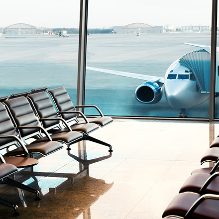 /images/destination/day11-trivandrum-airport_1.jpg