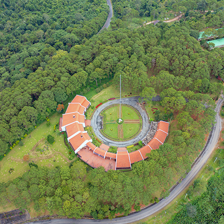 /images/destination/day_10-wild-planet-jungle-resort-sm_1.jpg
