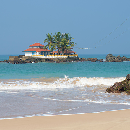 /images/destination/day_11_trivandrum_airport_poovar-sm_1.jpg