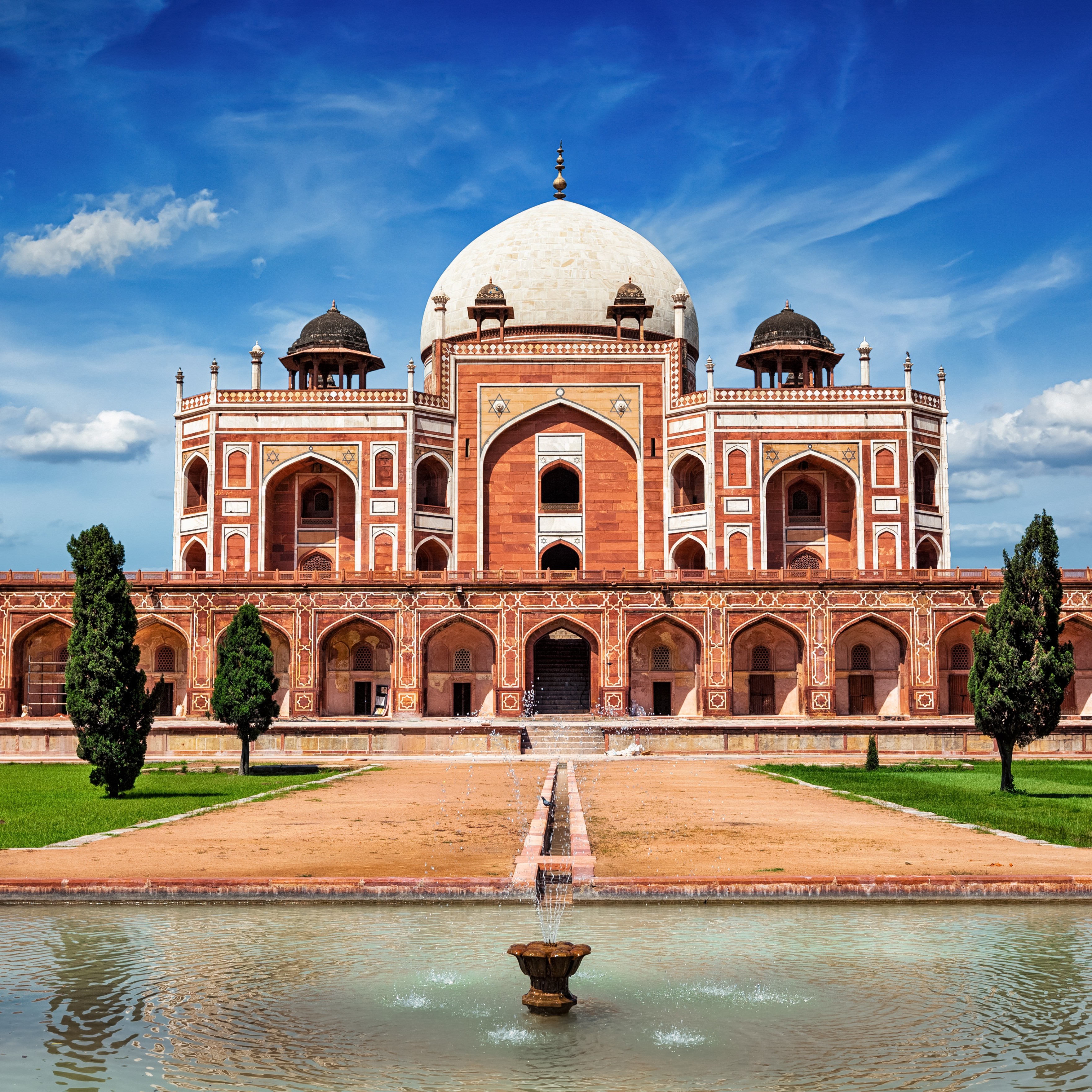 /images/destination/humayun-s-tomb-delhi-india-2026-03-09-08-42-46-utc_2.jpg