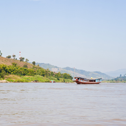 /images/destination/mekong-cruise-iti-2.jpg