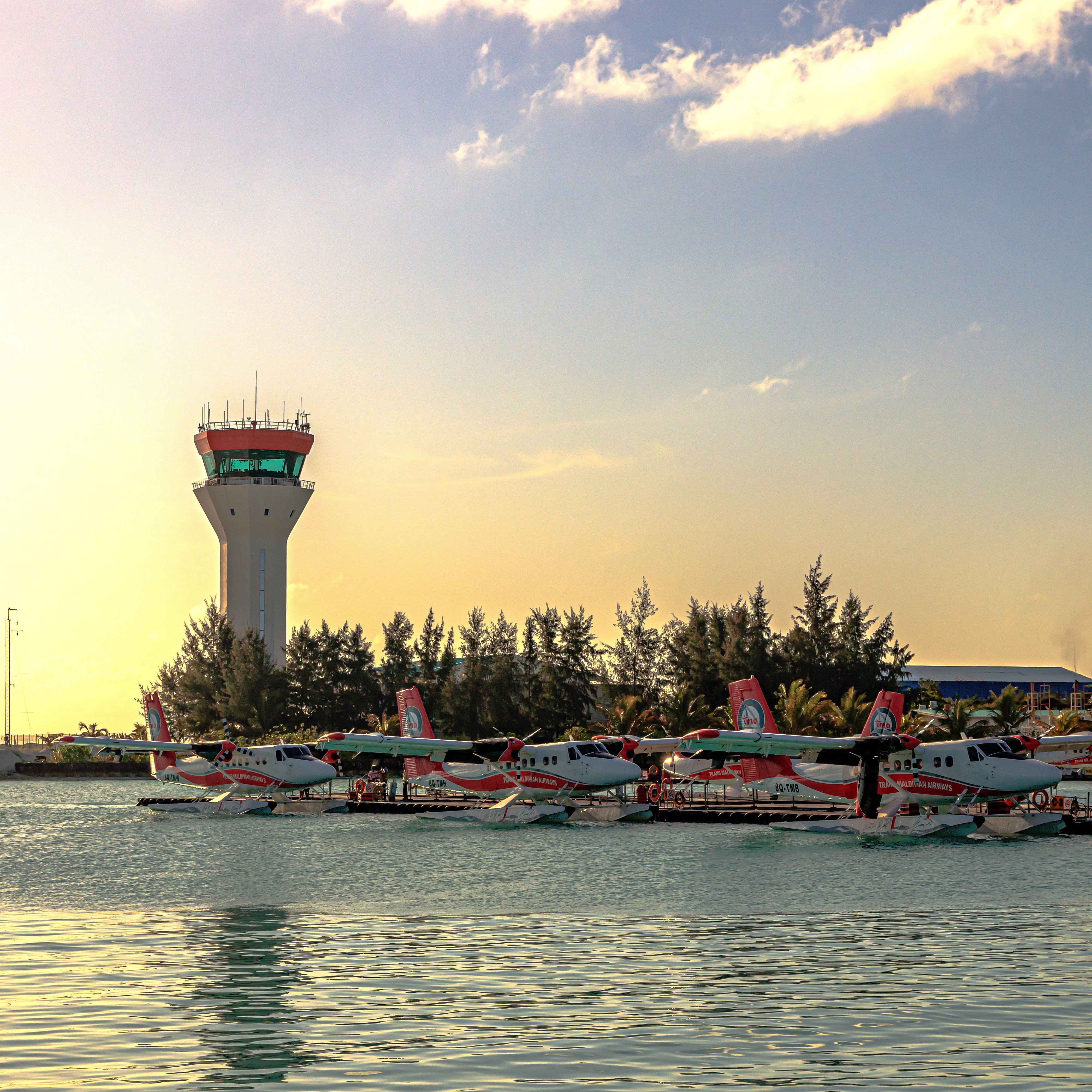 /images/destination/seaplanes-of-maldives-international-airport-2026-03-18-06-58-11-utc.jpeg