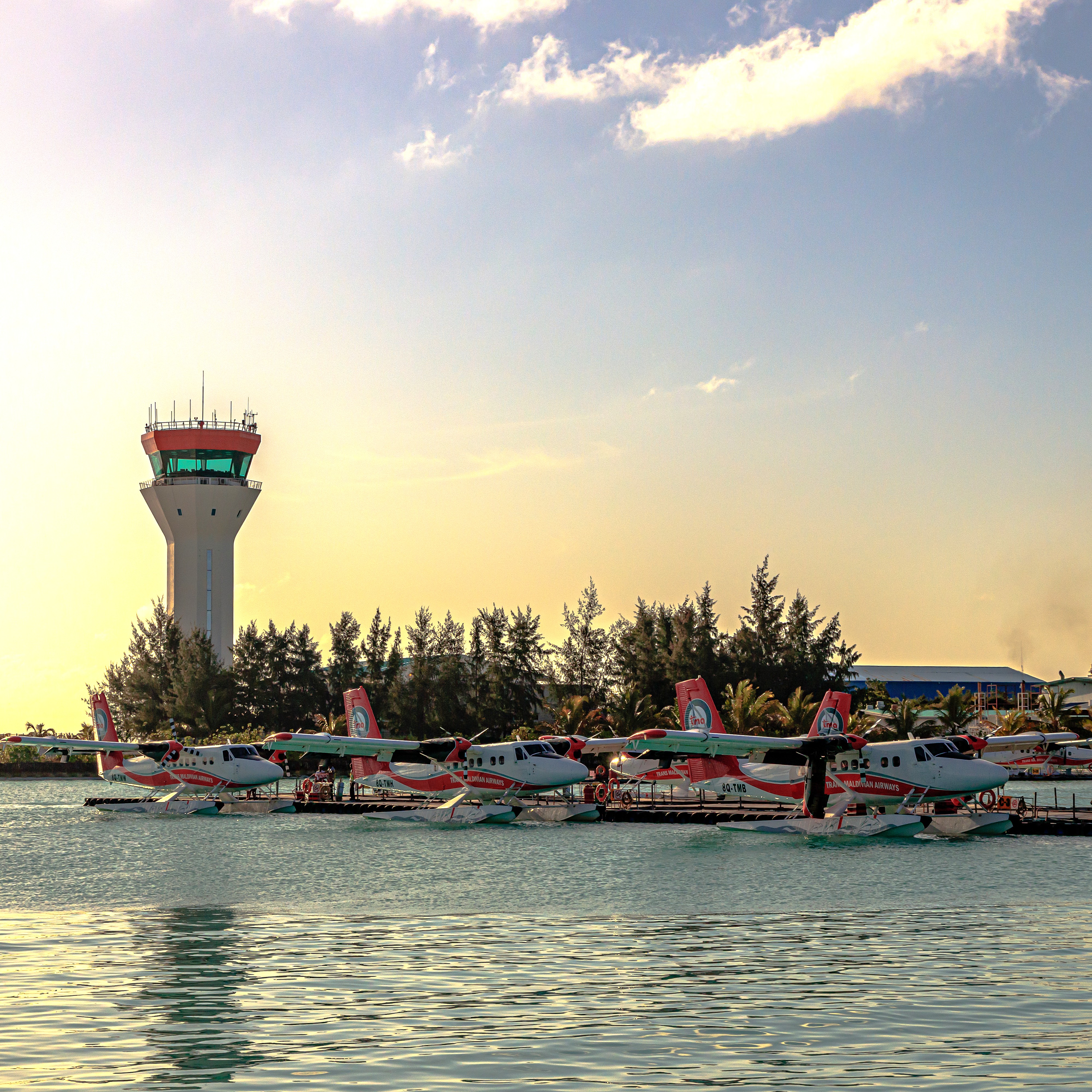 /images/destination/seaplanes-of-maldives-international-airport-2026-03-18-06-58-11-utc_1.jpeg