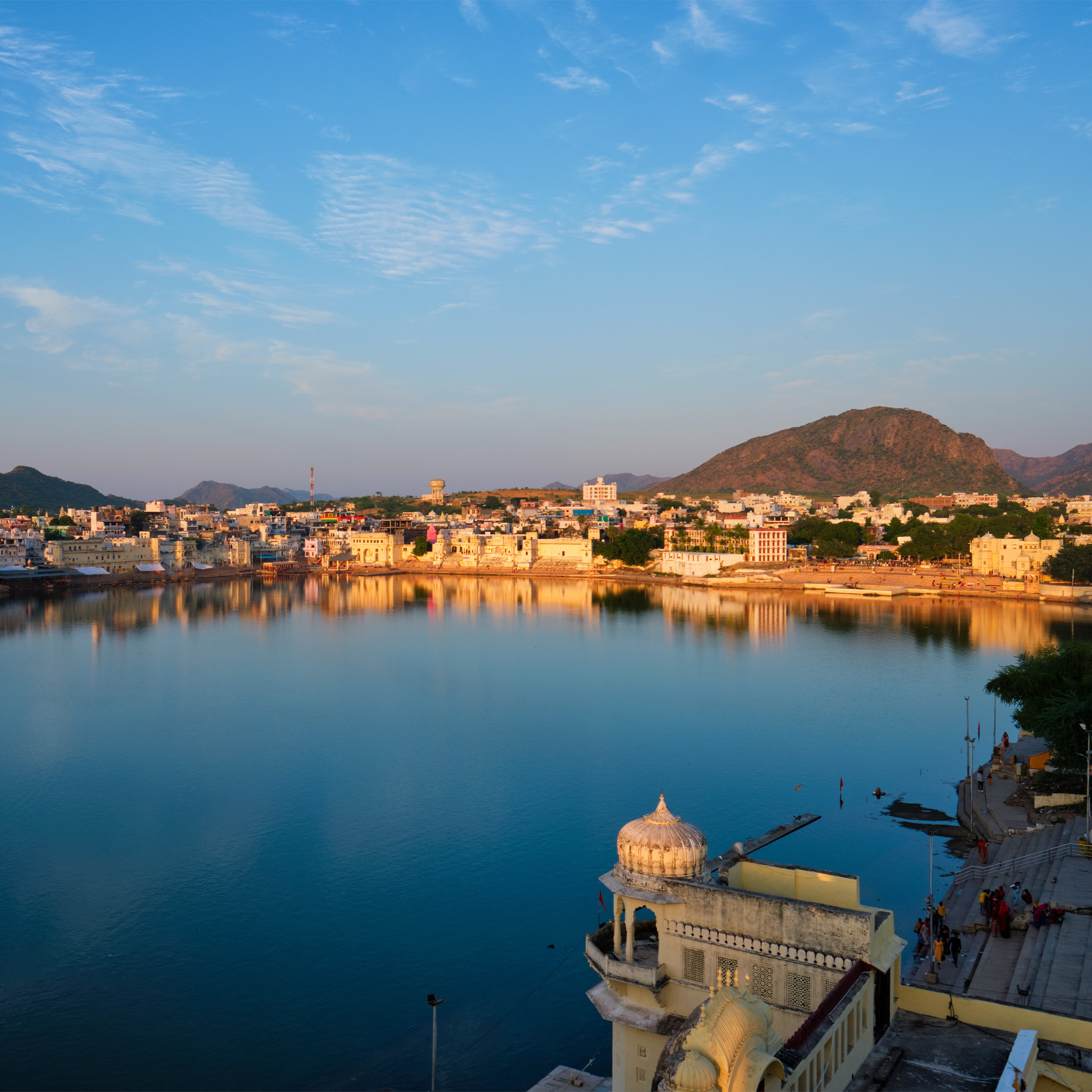 /images/destination/view-of-famous-indian-sacred-city-pushkar.jpg