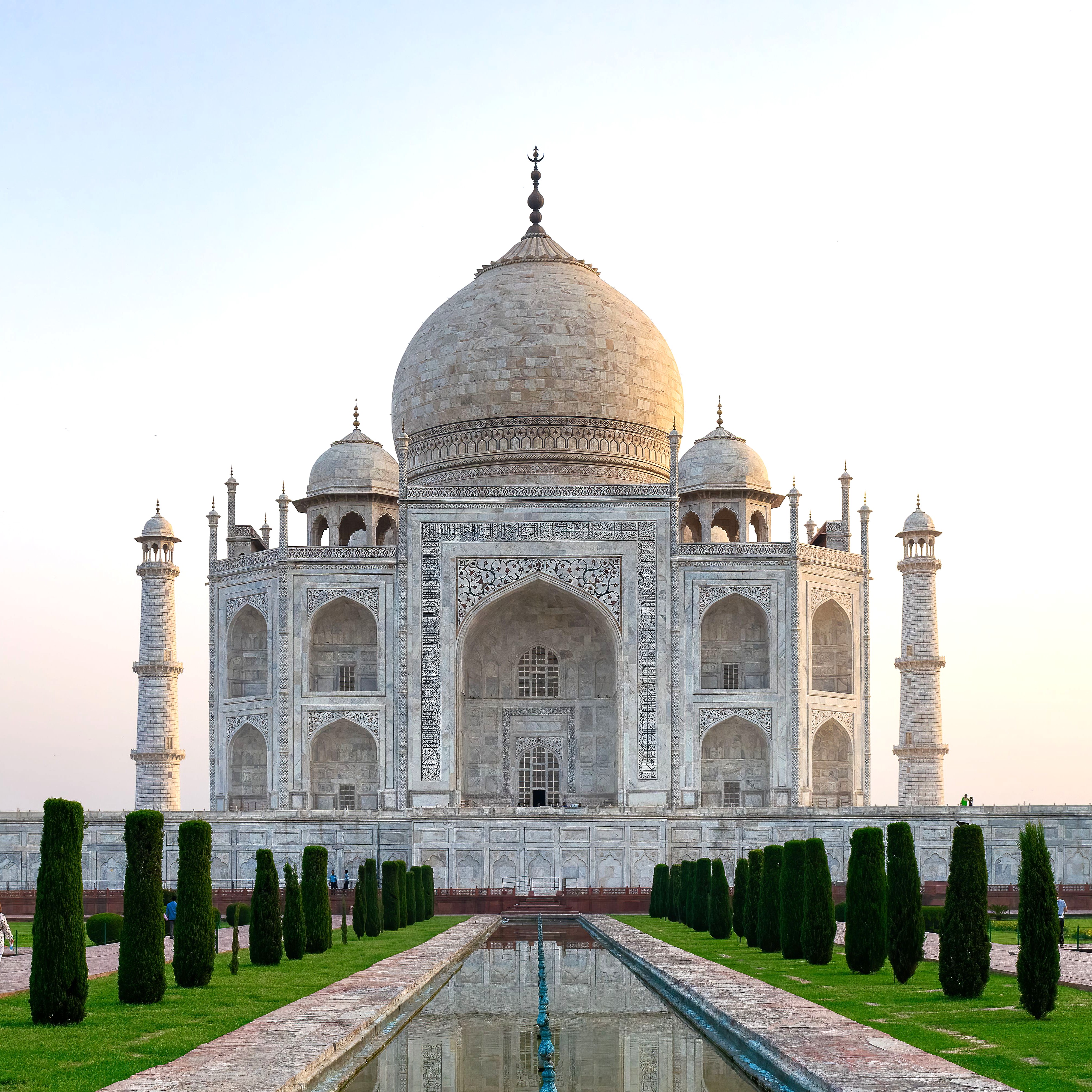 /images/destination/view-of-the-taj-mahal-in-agra-india-2026-03-18-16-04-12-utc.jpg