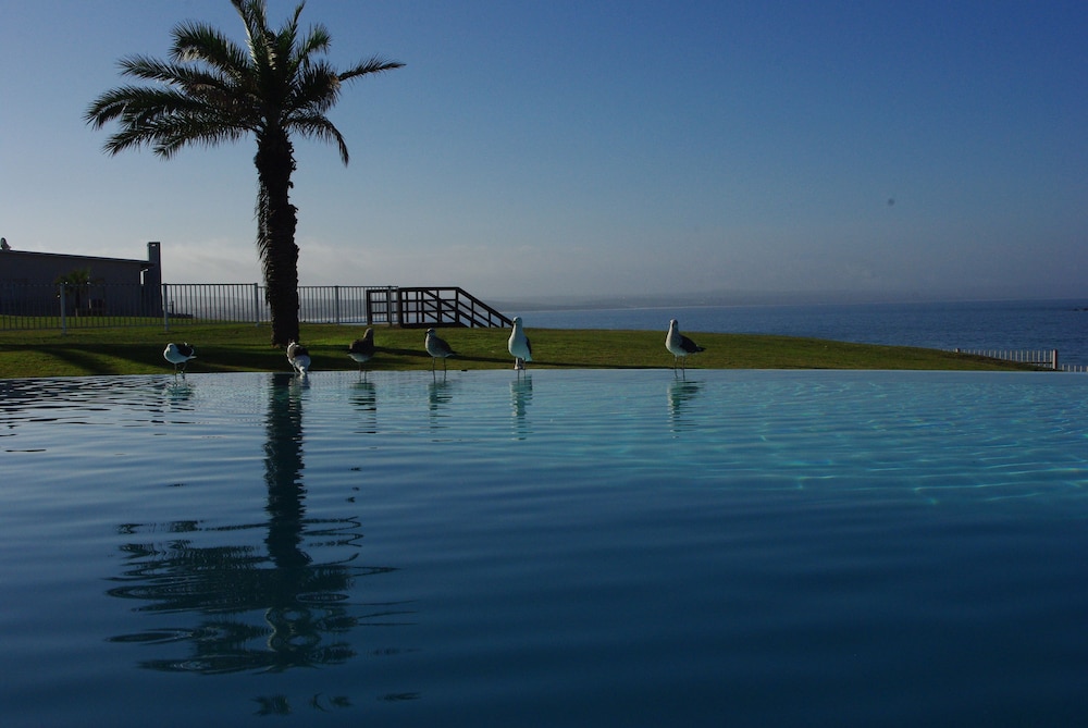 Diaz Hotel & Resort