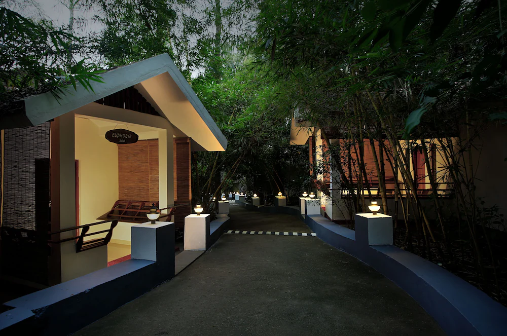 Gokulam Grand Resort and Spa