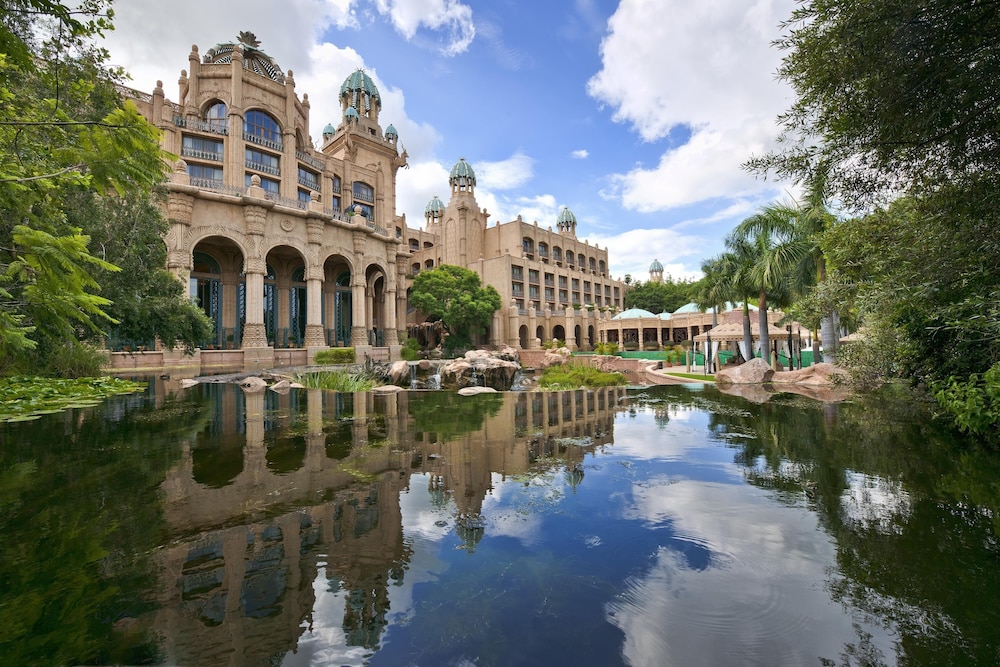 The Palace of the Lost City